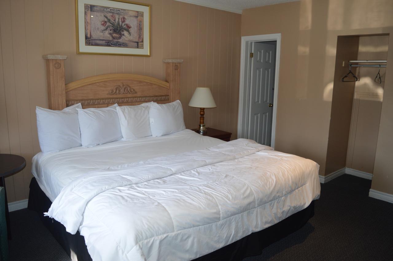 Parkview Motel กวัลฟ์ ภายนอก รูปภาพ